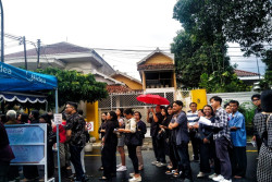 Ribuan Umat Padati Gereja Kotabaru Malam Paskah dengan Khidmat