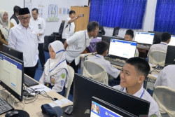 Mendikdasmen Minta Siswa Tak Terjebak Soal Sulit Tes TKA