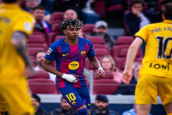 Barcelona Hajar Espanyol 4-1 di Derby Catalan
