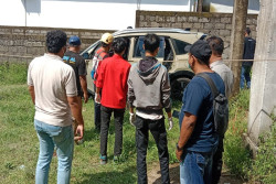 Mobil BRV Terparkir Lama di Balai Dusun,  Simpan Jasad Pria