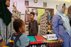 Siswa SD di Kulonprogo Sulap Foto Jadi Busana Adat Lewat AI