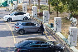 Teknologi Aerogel Baru Tingkatkan Keamanan Mobil Listrik