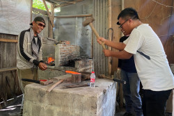 Plesir Keris, Ajak Peserta Rasakan Langsung Tempa di Banyusumurup