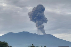 Gunung Marapi Masih Waspada, Gas Beracun Ancam Kawah