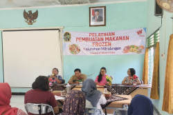 Wirobrajan Genjot UMKM Lewat Pelatihan Frozen Food