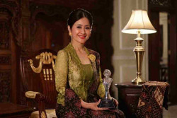 Bank Jateng Ukir Prestasi, Anna Kusumarita Raih The Most Outstanding