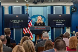 Insiden Penembakan Guncang Acara Pers di Washington, Trump Dievakuasi