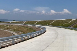 Tol Jogja-Solo Seksi Prambanan-Purwomartani Hampir Rampung