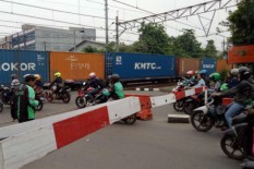 Belajar dari Tragedi Bekasi, Ini Aturan Wajib di Perlintasan Kereta