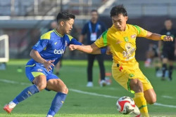 Persebaya Hancurkan Arema 4-0, Bajul Ijo Menggila di Babak Kedua
