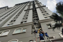 Korsleting Panel Listrik Picu Kebakaran Apartemen Mediterania