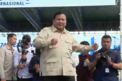 Suasana May Day Memanas Saat Prabowo Joget di Panggung