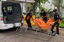 Misteri Wanita Tewas Jatuh dari Apartemen, Polisi Temukan Surat