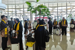 Haji Khusus 2026, 143 Jemaah DIY Berangkat dari YIA