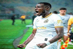 Perselisihan "Back" atau "Black", Doumbia Pastikan Tempuh Jalur Benar