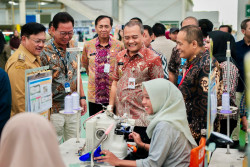 Investasi Menggeliat, Pertumbuhan Ekonomi Jateng Melesat 5,89 Persen