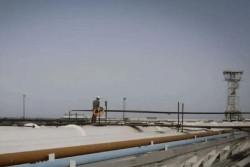 Konflik Timur Tengah Masih Panas, Iran Pulihkan Kilang Minyak dan Gas