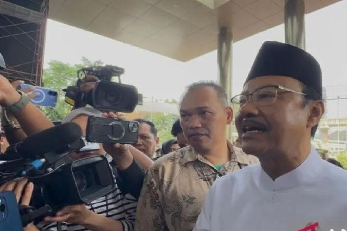 Gus Ipul Datangi KPK, Bongkar Pengadaan Sekolah Rakyat