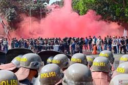 Polisi Siaga Nobar Persija vs Persib, Antisipasi Gesekan Suporter