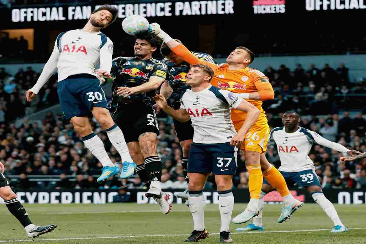 Tottenham Gagal Menang, Ancaman Degradasi Makin Nyata