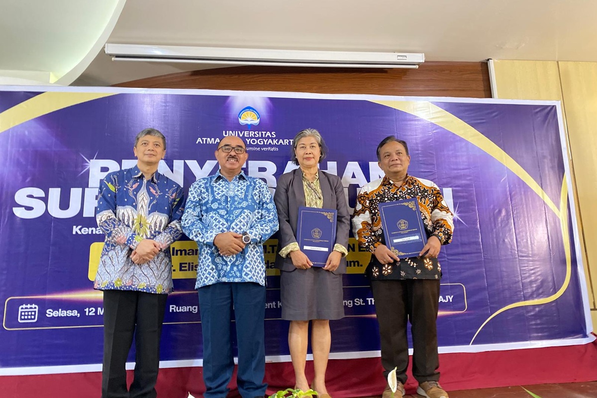 UAJY Tambah Dua Guru Besar Baru di Bidang Hukum dan Transportasi