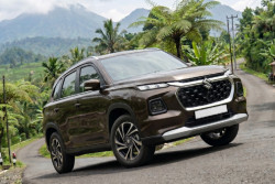 Duet Serasi Fitur Grand Vitara, Santai Hadapi Macet di Tanjakan