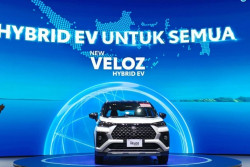 Harga BBM Naik, Permintaan Toyota Veloz Hybrid Tembus 10 Ribu