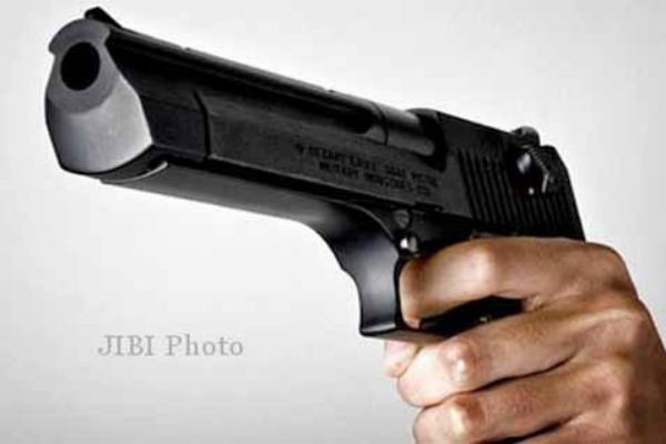 57 Senjata Rakitan Konflik Adonara Diserahkan ke Polisi