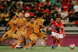 Bali United Pesta Gol 4-1 atas Bhayangkara di Laga Kandang Terakhir