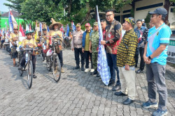 Ribuan Onthelis Nusantara Berdatangan ke Klaten