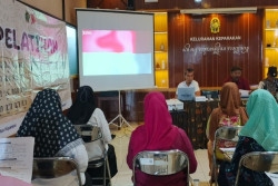 Pelatihan Aksara Jawa di Keparakan Diserbu Generasi Muda