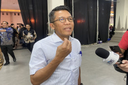 Jangan Panik! DPR Sebut Fundamental Ekonomi RI Masih Kuat