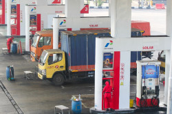 Solar Subsidi Langka di Luar Jawa, Biaya Logistik Naik Jelang Iduladha