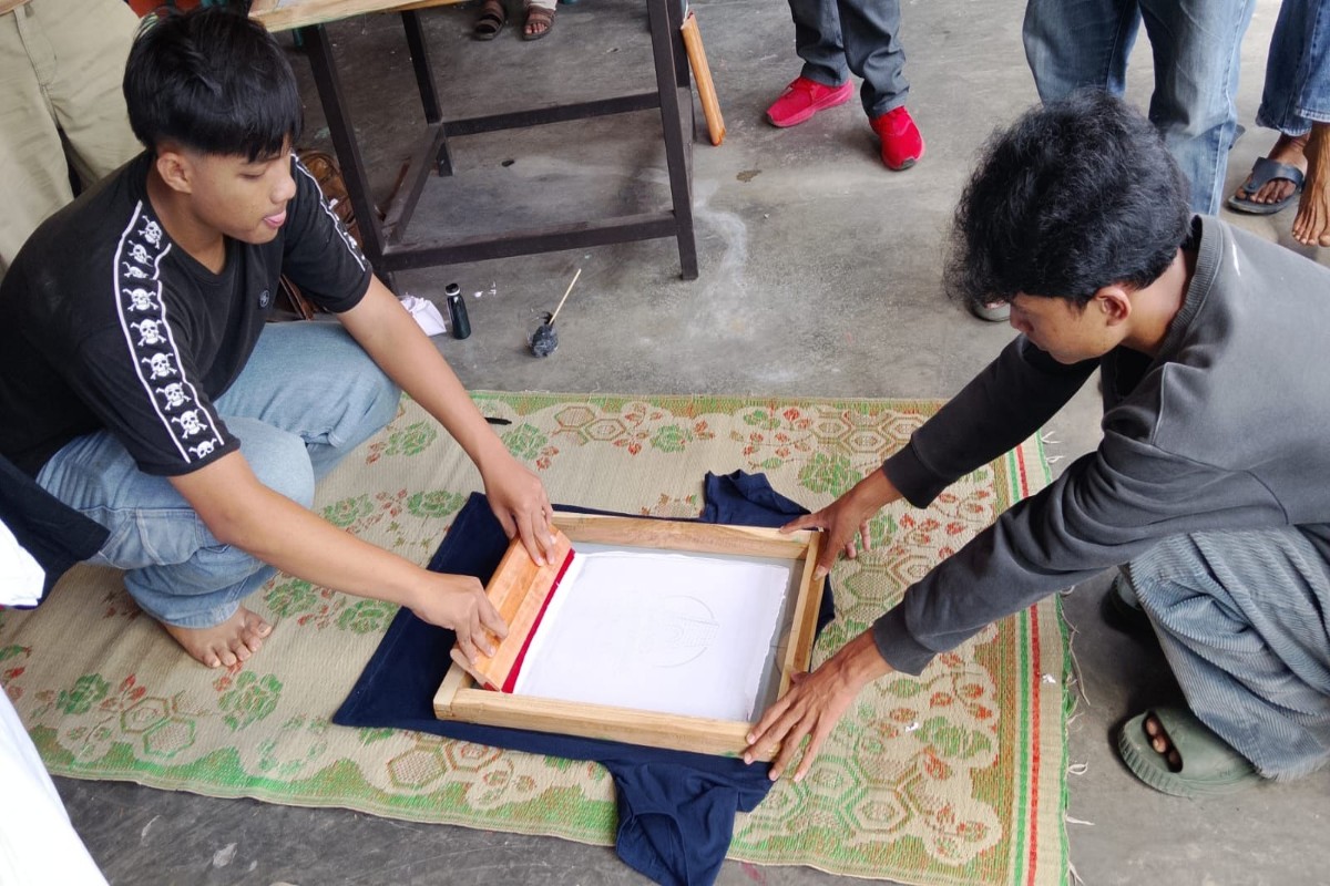 Pelatihan Sablon Kaos Pakuncen Dorong Warga Jadi Wirausaha