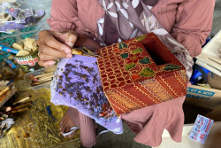 Krebet Bantul, Kampung Batik Kayu yang Tembus Pasar Eropa