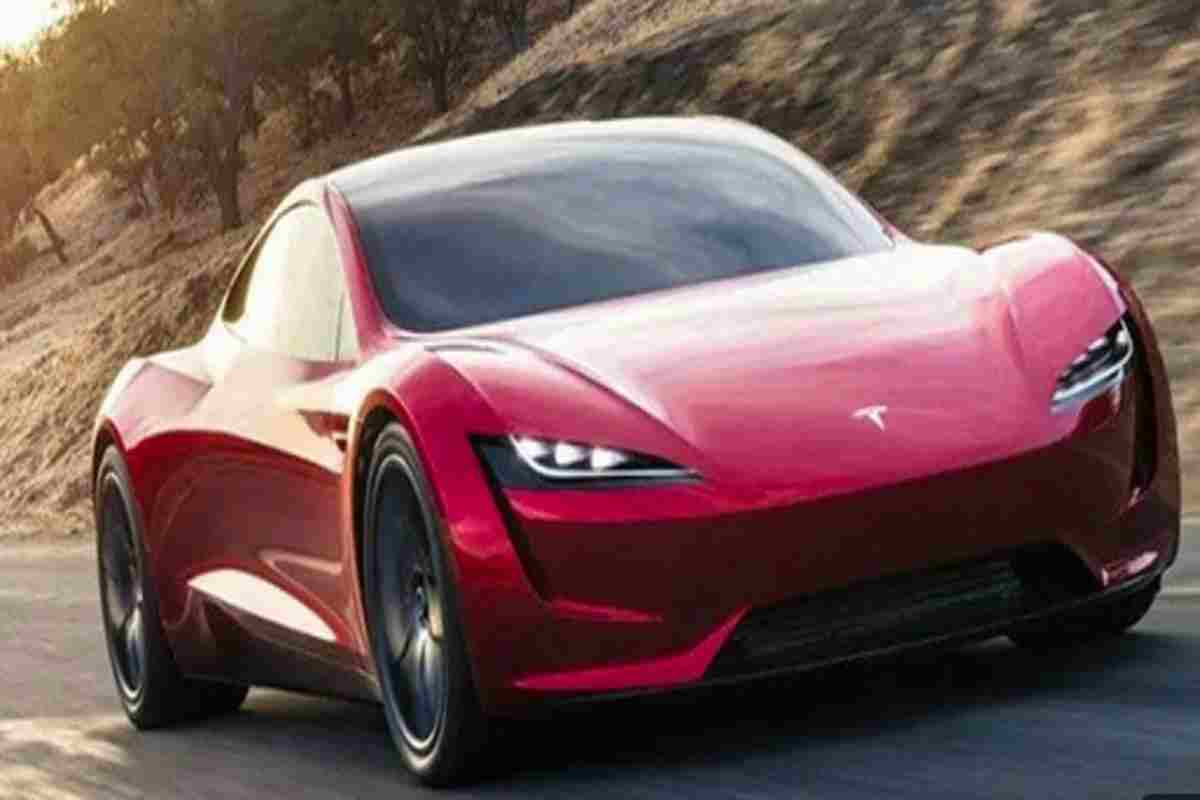 Tesla Roadster 2.0 Bakal Dibangun di Texas