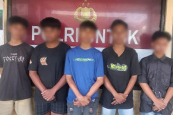 Pocong Viral di Tlogowungu Ternyata Rekayasa, 5 Remaja Ditangkap
