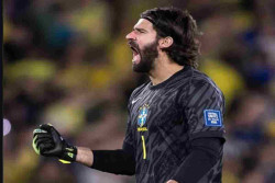 Juventus Kembali Bidik Alisson Becker