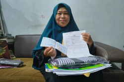 Lansia Solo Tertipu Haji, Lapor Polisi Sejak 2025 Pelaku Masih Bebas