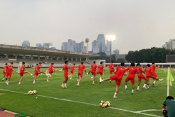 Joey Pelupessy dan Calvin Verdonk Belum Gabung, Timnas Mulai Latihan