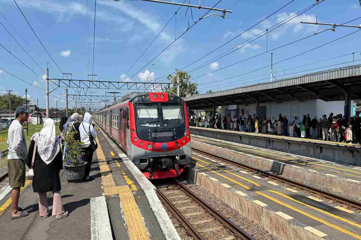 Libur Panjang, Penumpang Commuter Line Area 6 Yogyakarta Capai 159.755