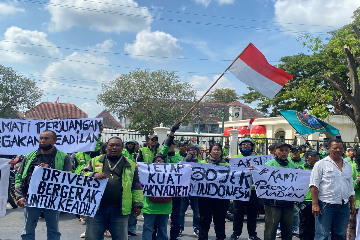 Solidaritas untuk Nadiem Makarim, Ratusan Driver Gojek Jogja Aksi