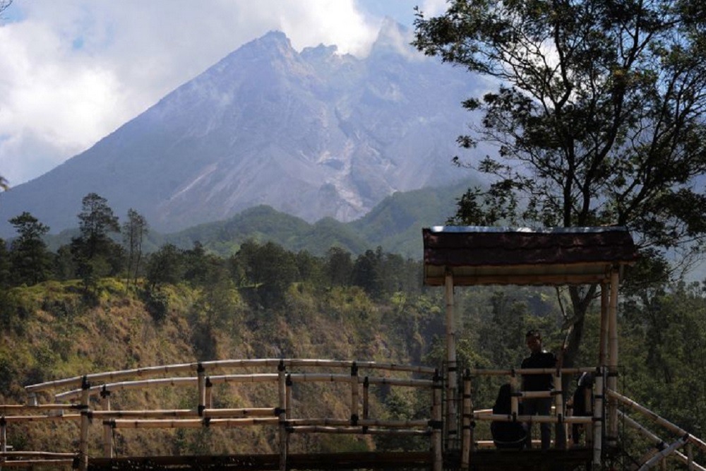 Kalitalang Klaten Diserbu Wisatawan, Trekking Rasa Pendakian Merapi