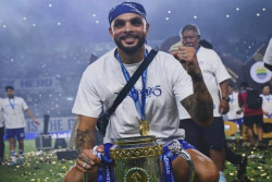 Eks PSG Layvin Kurzawa Tinggalkan Persib, Ucap Salam Perpisahan