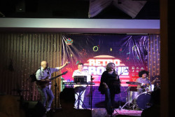Kaset 80an Hadir di Sleman, Bawa Musik Lawas dan Donasi Kemanusiaan