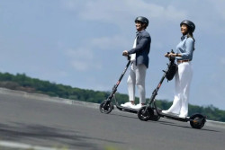 Skuter Listrik Navee Meluncur di Indonesia, Harga Mulai Rp7 Jutaan