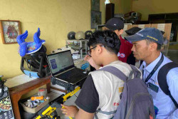 UGM Temukan Retakan Tanah hingga 20 Meter di Lokasi Fenomena Api