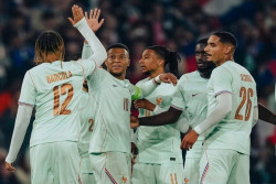 Olise Hat-trick, Prancis Tundukkan Irlandia Utara 3-1