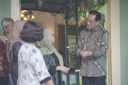 Sultan Minta UGM Perkuat Internal Hadapi Kompetisi