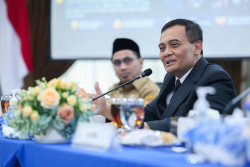 Ahmad Luthfi Realokasi Rp200 Miliar untuk Percepat Perbaikan Jalan
